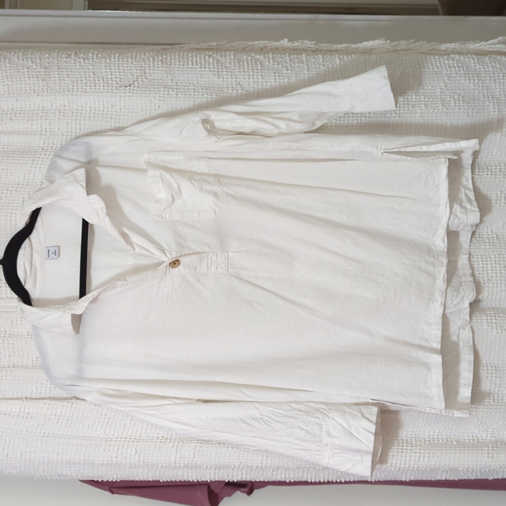 Long sleeve white